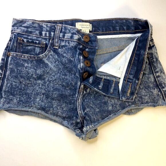 FOREVER 21 Button Fly Raw Hem Shortie Jean Shorts, Blue Denim Size (26) Cheeky! - Picture 2 of 4